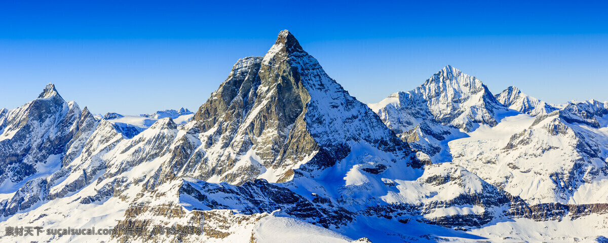 雪山顶部景色