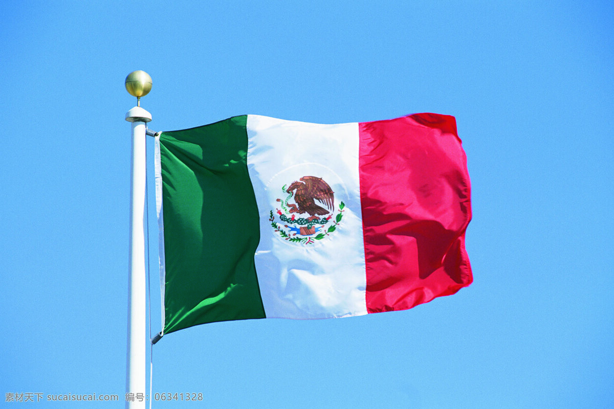 墨西哥国旗 墨西哥 国旗 旗帜 飘扬 旗杆 天空 文化艺术 摄影图库