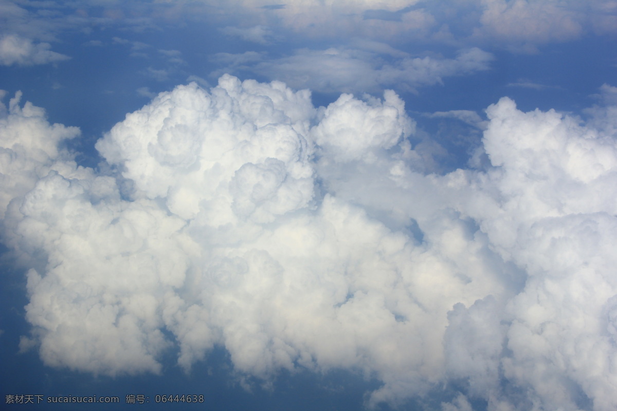 天空 白云 云海 蓝天 高空 飞机上看天空 飞机上的天空 蓝色 天上的云 飞机上拍云 云朵 鄂尔多斯旅游 飞机上的摄影 自然景观 自然风景