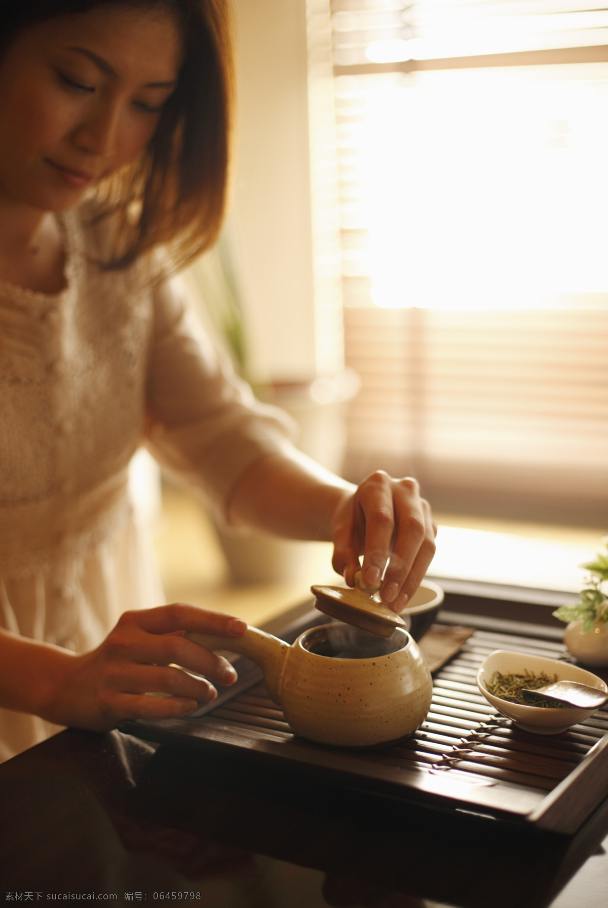 餐饮美食 茶道 茶道图片 高像素 美女 品茶 柔美 养生 日本茶道 高质量 psd源文件 餐饮素材