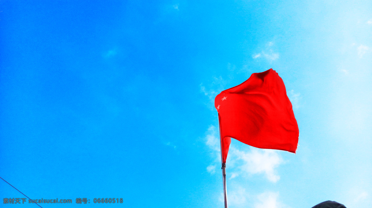 红旗 红旗飘扬 蓝天 白云 旗帜 生活百科 生活素材