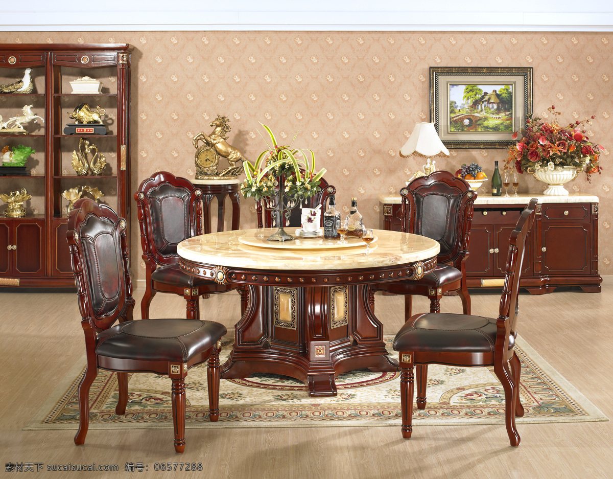 欧式餐桌 欧式 餐桌 椅子 深色 餐边柜 酒柜 桌面 地毯 地板 家居生活 生活百科