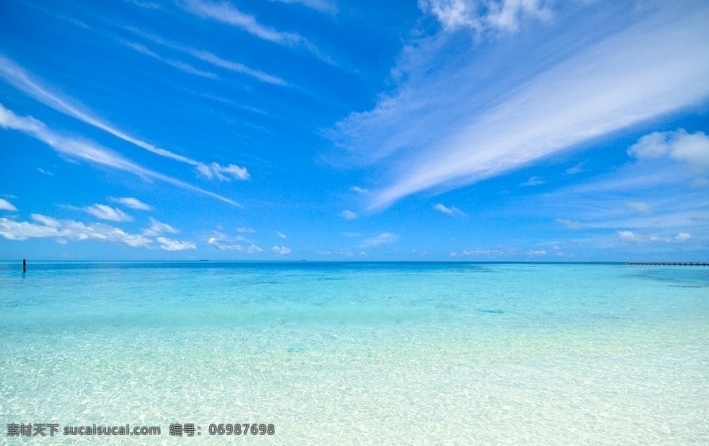 海天相接 蓝天 白云 大海 水 波光粼粼 旅游摄影 自然风景