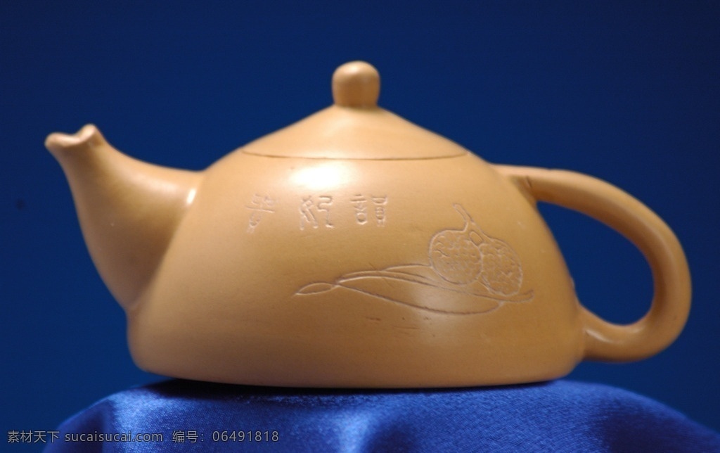 茶具 茶杯 茶壶 一套茶具 陶瓷茶具 中国风茶具 茶具近景 精美茶具 茶具摆拍 紫砂壶 紫砂茶具 生活百科 生活素材