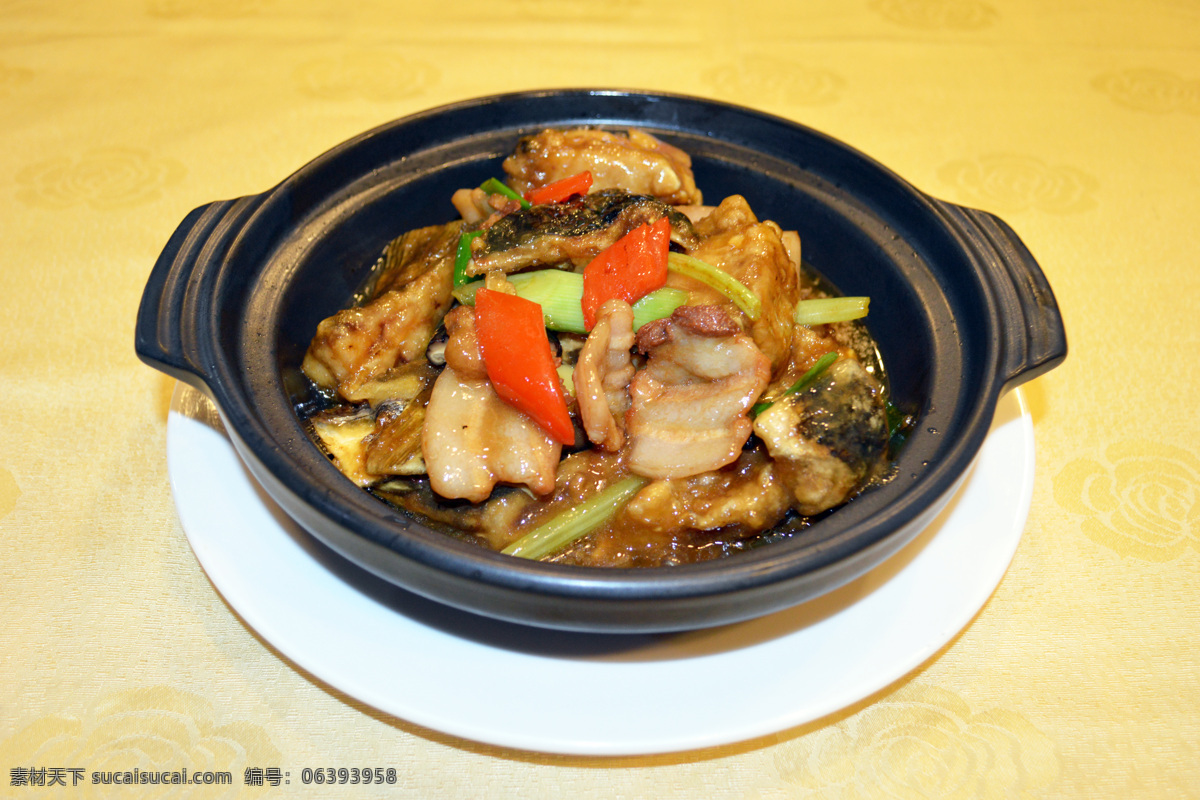 红烧鱼头煲 红烧鱼头 煲仔 菜普 菜单 特色菜 餐饮美食 传统美食