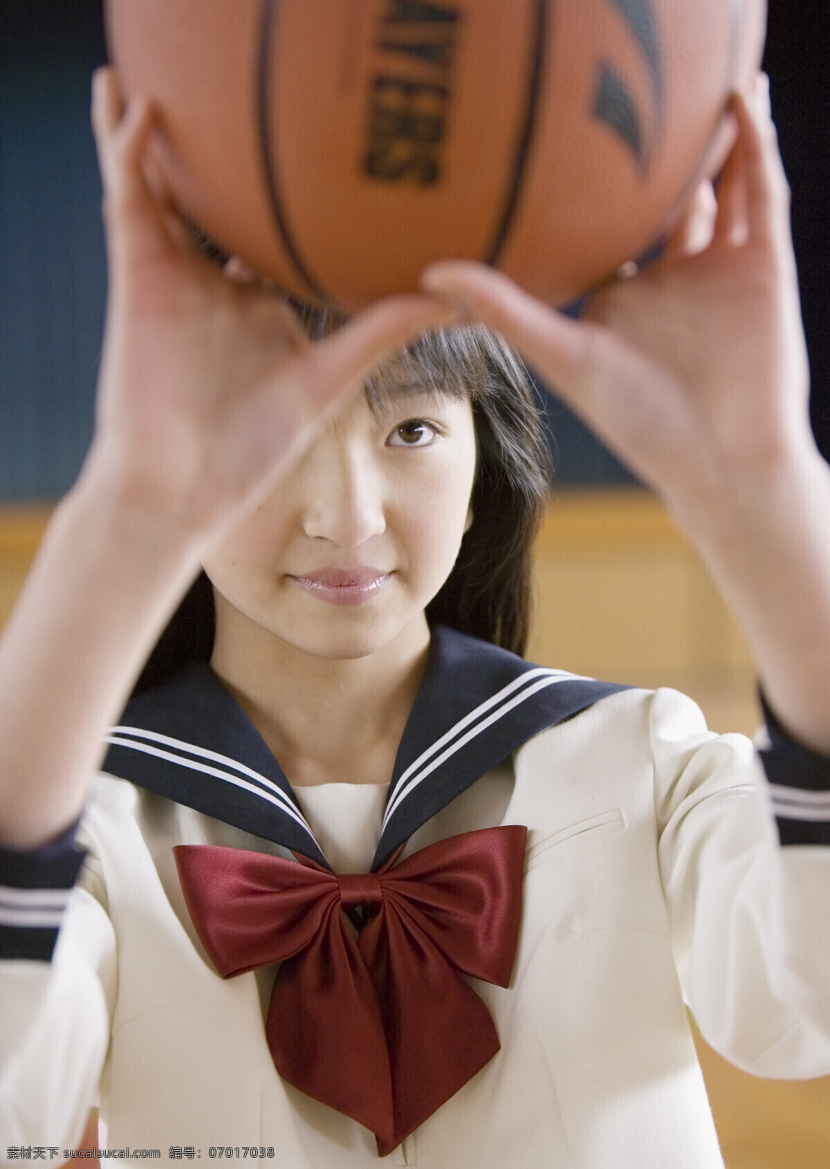 篮球 高中女生 高中生活 高中生 中学 青年 美女 女孩 女生 打篮球 青春 校服 学校 教育 校园生活 校园素材 人物素材 高清图片 生活人物 人物图片