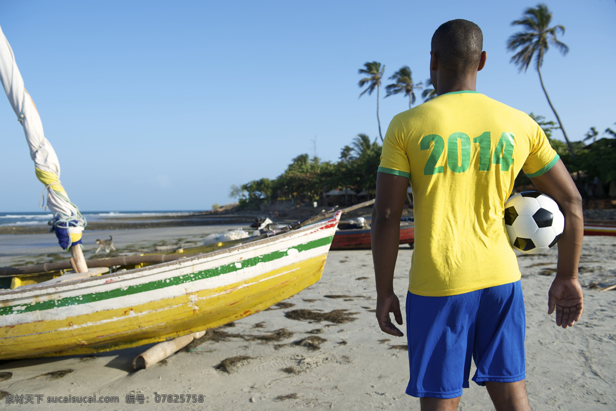 巴西 沙滩 上 运动员 海岸风景 大海 海洋风景 足球运动员 巴西风光 美丽风景 风景摄影 美丽风光 自然美景 美丽景色 大海图片 风景图片