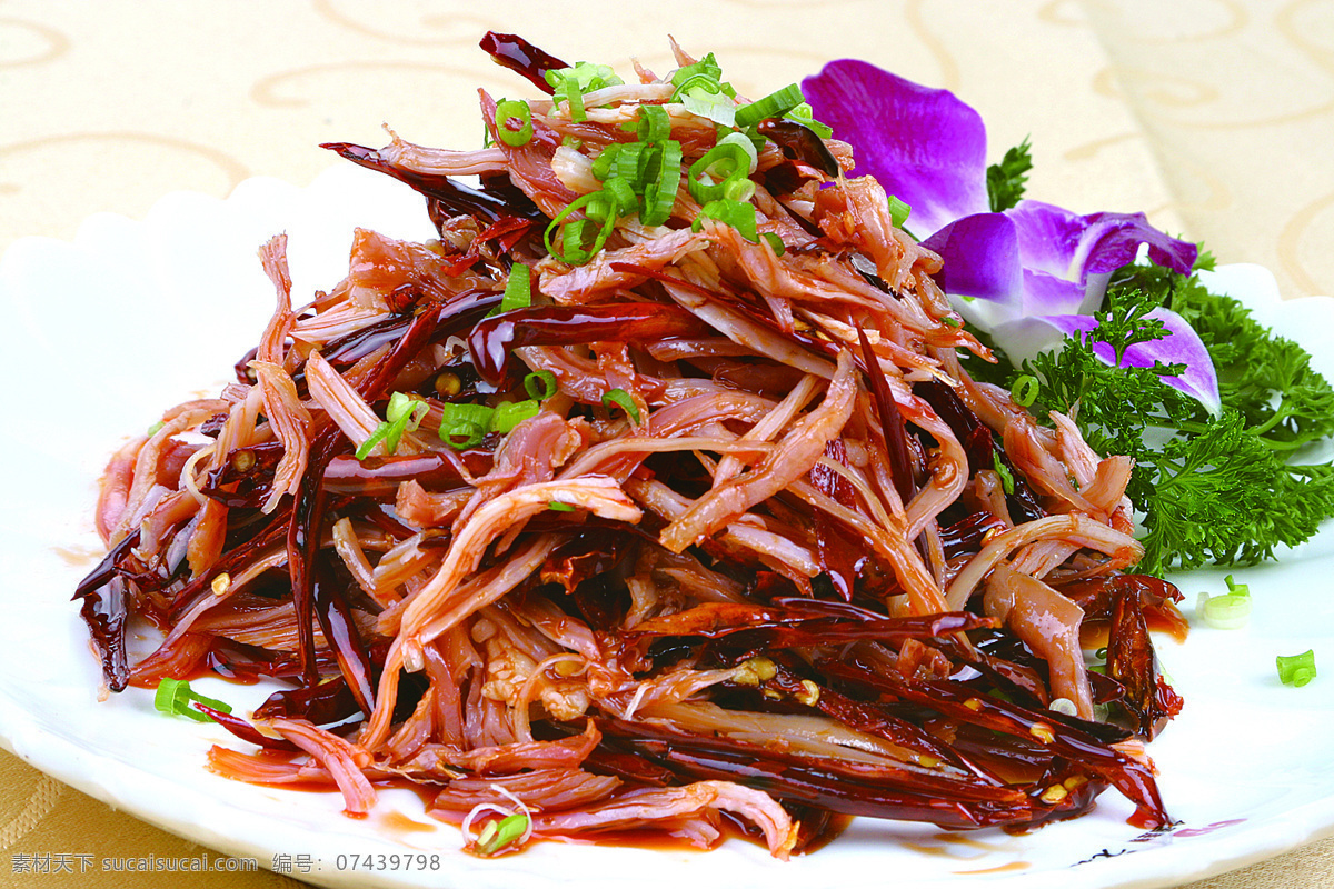 干椒手撕兔 干椒手撒兔 手撕兔肉 凉菜 菜肴 菜品 川菜 湘菜 鲁菜 粤菜 淮扬菜 家常菜 特色菜 舌尖上的中国 餐饮美食 传统美食