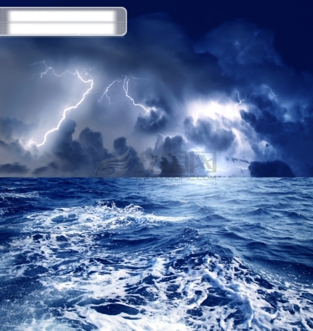 雷电交加 大海 波浪 创意图片 高清图片 海水 闪电 天空 印刷适用