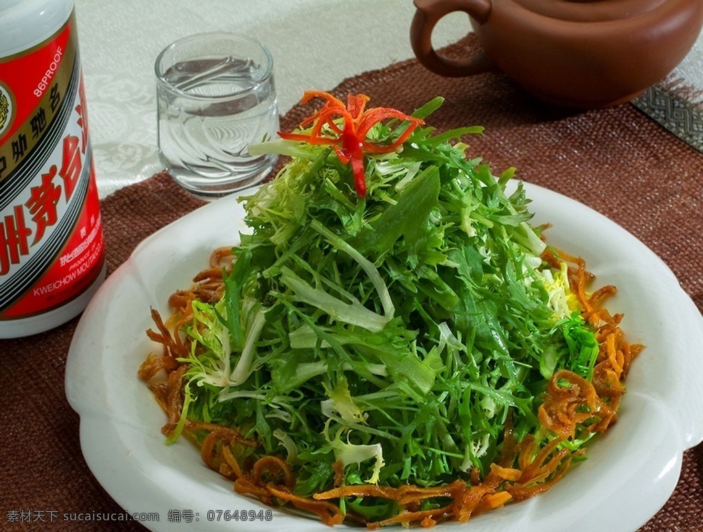 丁香鱼拌苦菊 苦菊拌丁香鱼 丁香鱼拌花生 丁香鱼拌苦苣 丁香鱼花生米 丁香鱼花生 苦菊丁香鱼 果仁拌苦菊 丁香鱼苦菊 丁香鱼干 炝拌苦菊 凉拌苦菊 丁香鱼 苦菊 丁香苦菊 菜品图 餐饮美食 传统美食