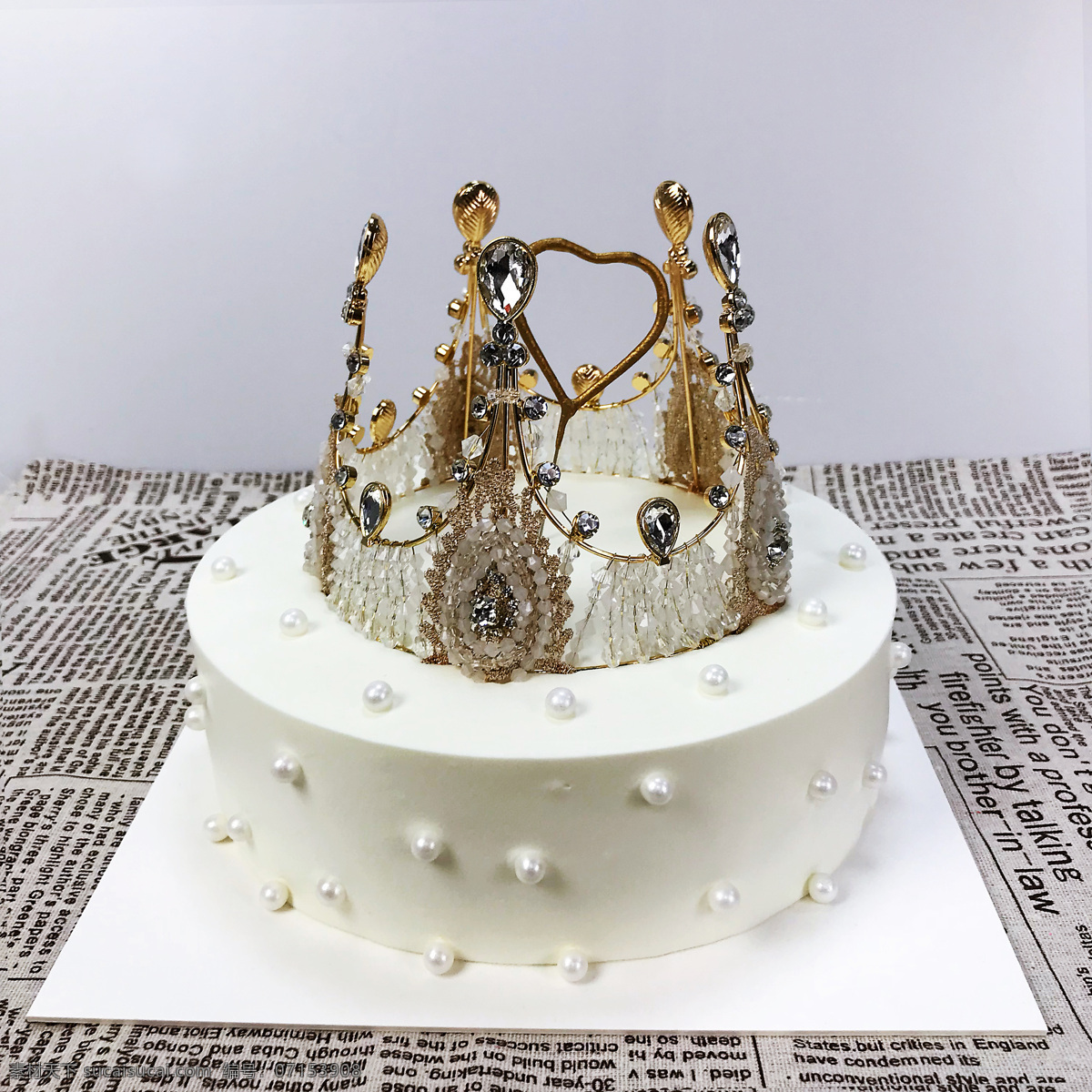 皇冠 蛋糕 生日蛋糕 烘焙 女王 公主 食物摄影 餐饮美食 西餐美食