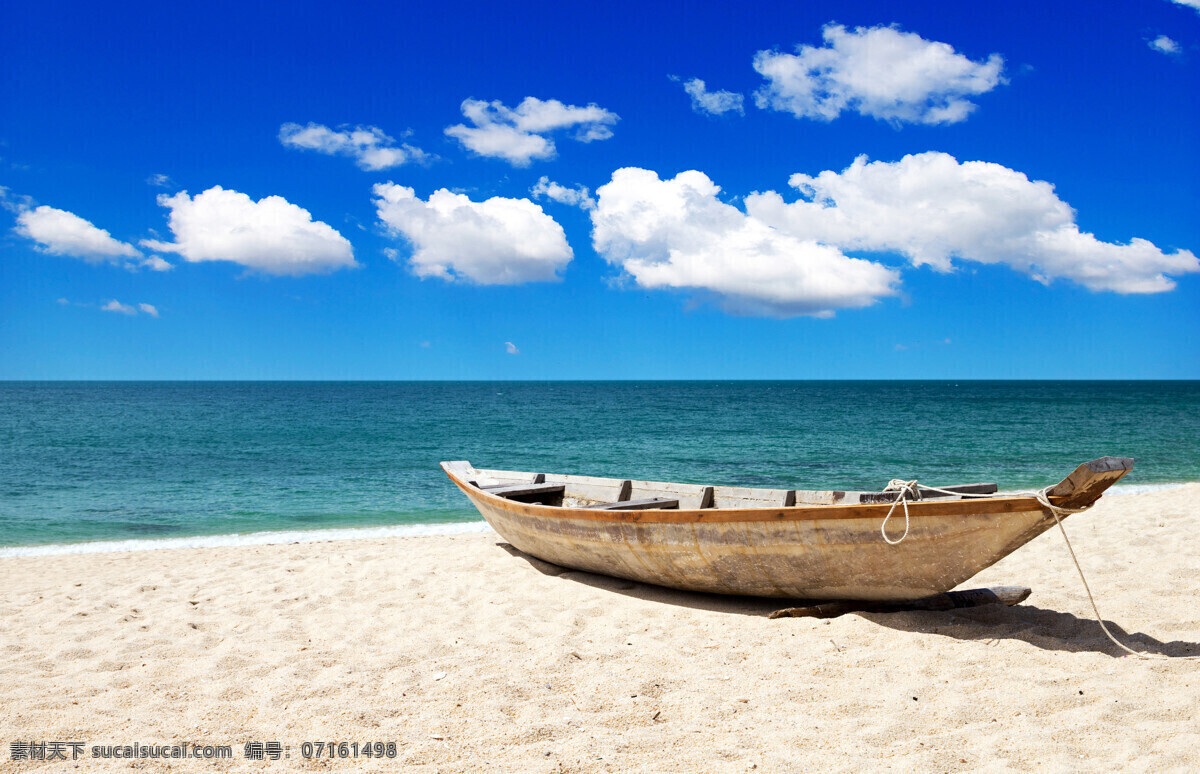 停 沙滩 上 船 蓝天 白云 大海 海平面 停着 自然风景 自然景观 蓝色
