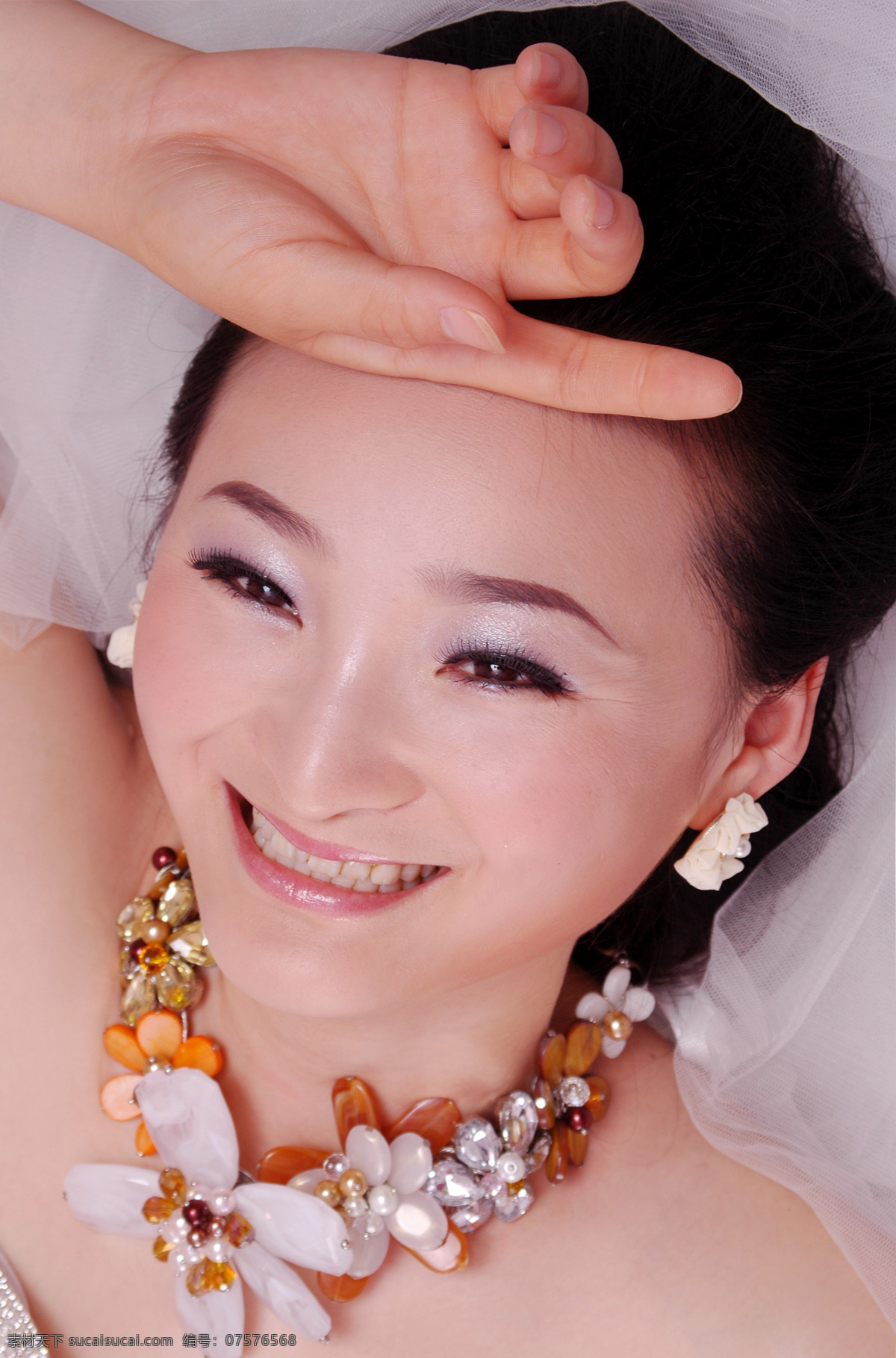 美女写真 美女 女人 性感 可爱 漂亮 微笑 女性女人 人物图库