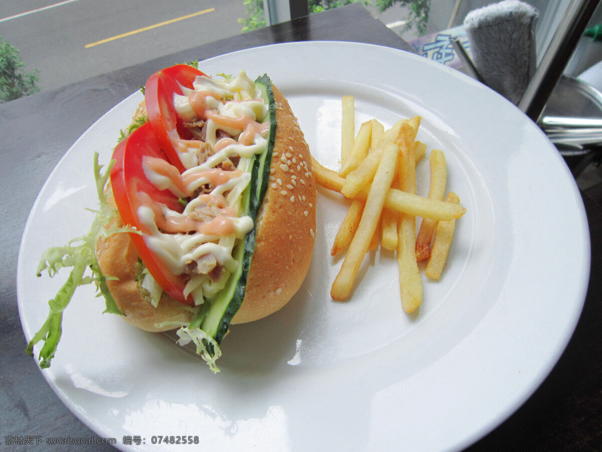 餐饮美食 汉堡 美食 盘子 薯条 西餐 西餐美食 吞 鱼 蔬菜 沙拉 吞拿鱼汉堡 蔬菜沙拉汉堡 沙拉汉堡 风景 生活 旅游餐饮