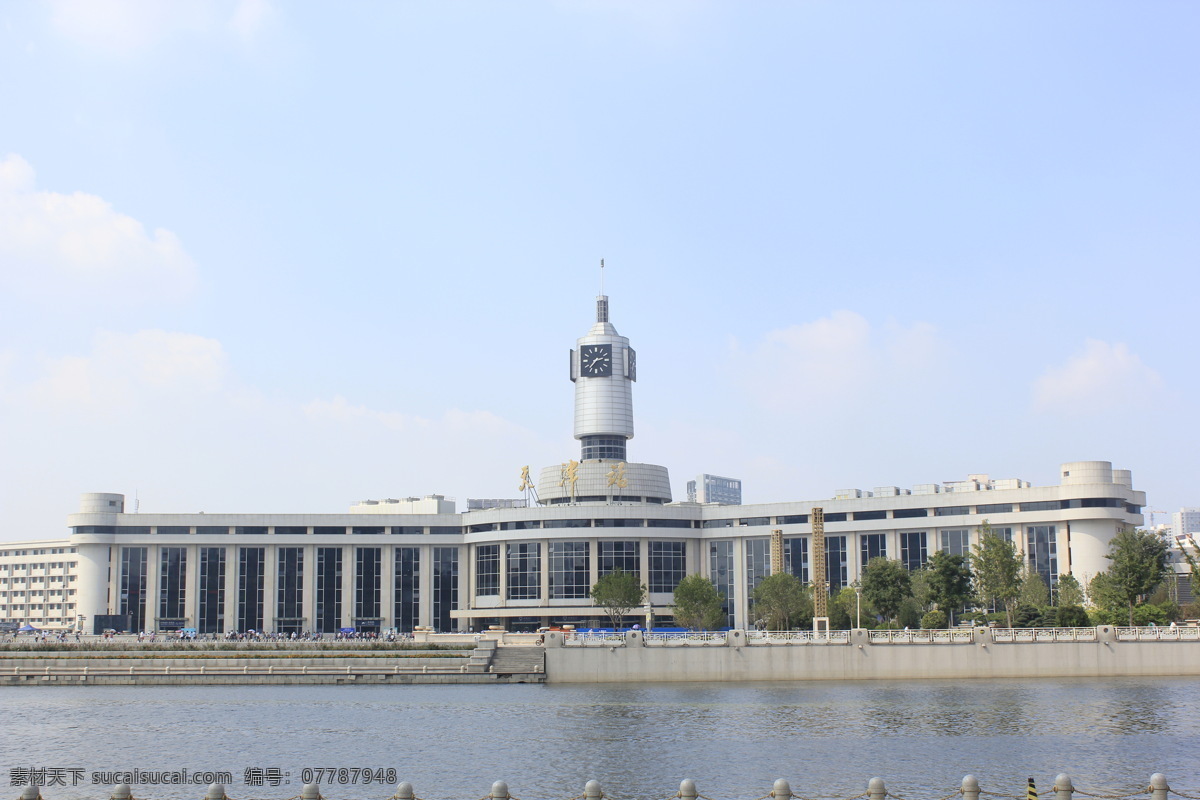 天津站 火车站 建筑 蓝天 园林建筑 建筑园林