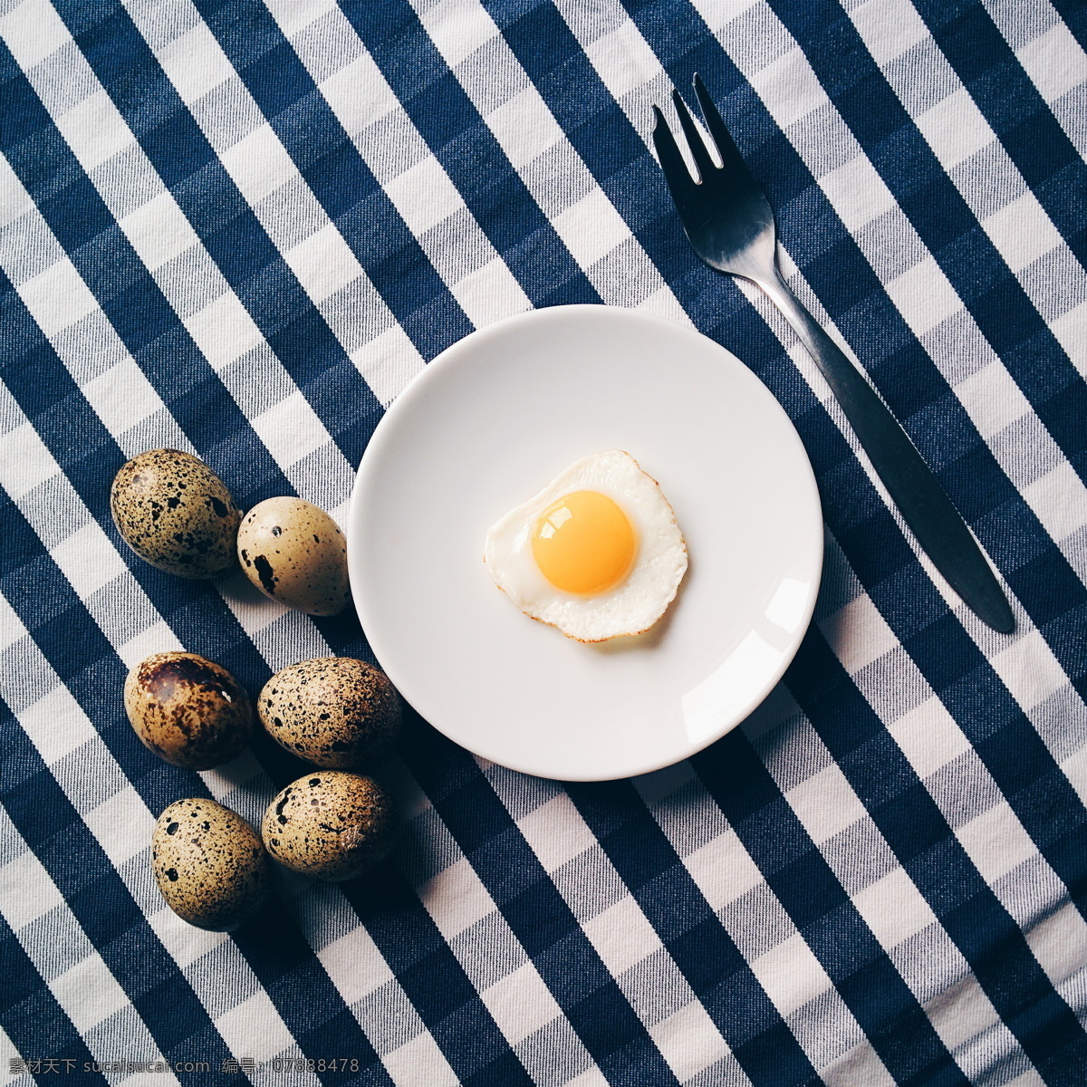 煎蛋 煎鸡蛋 荷包蛋 美食 营养 面包 早餐 西餐美食 餐饮美食