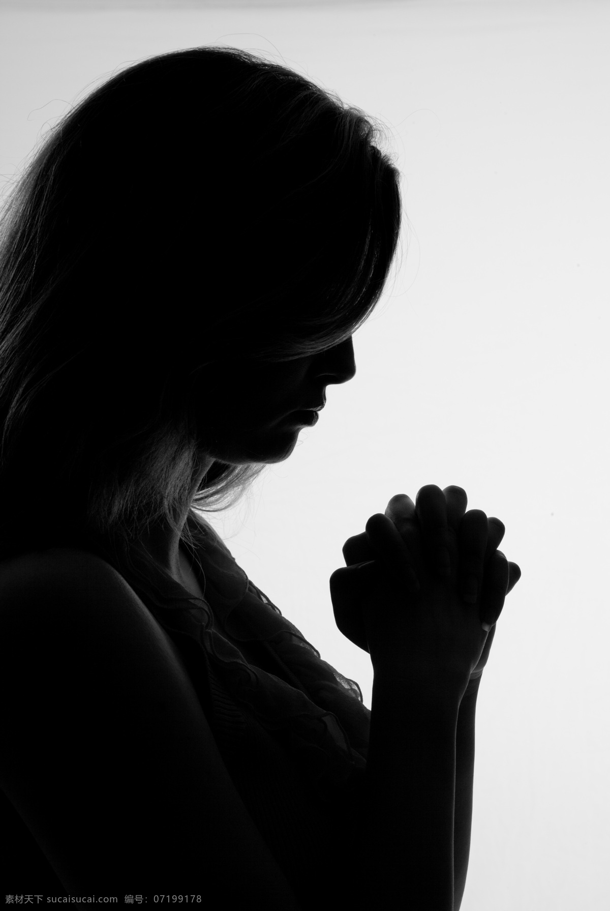 虔诚 祈祷 女人 祈祷的美女 祷告 虔诚祈祷 祈祷手势 生活人物 人物图片