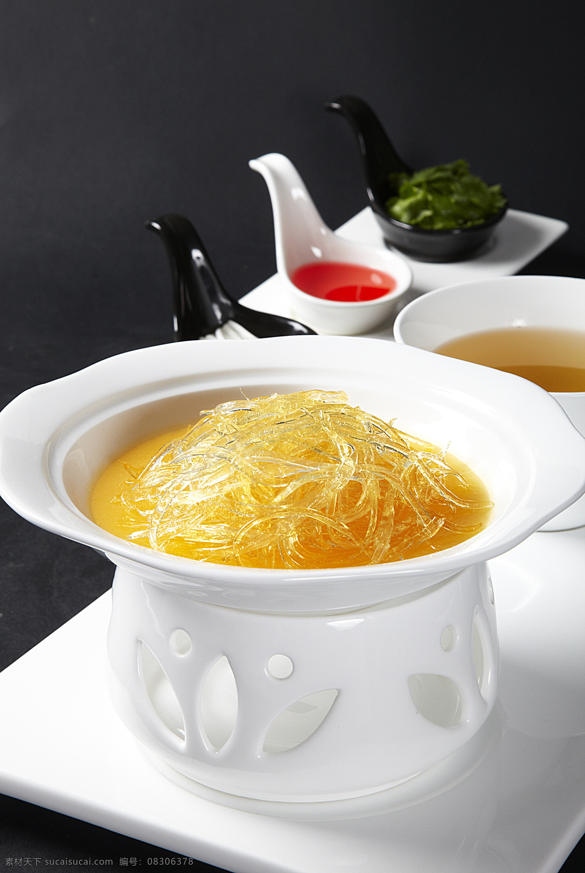 金汤 干 捞 海 虎 翅 酸汤 海虎翅 鱼翅 燕鲍翅 炖汤 海鲜 传统美食 餐饮美食