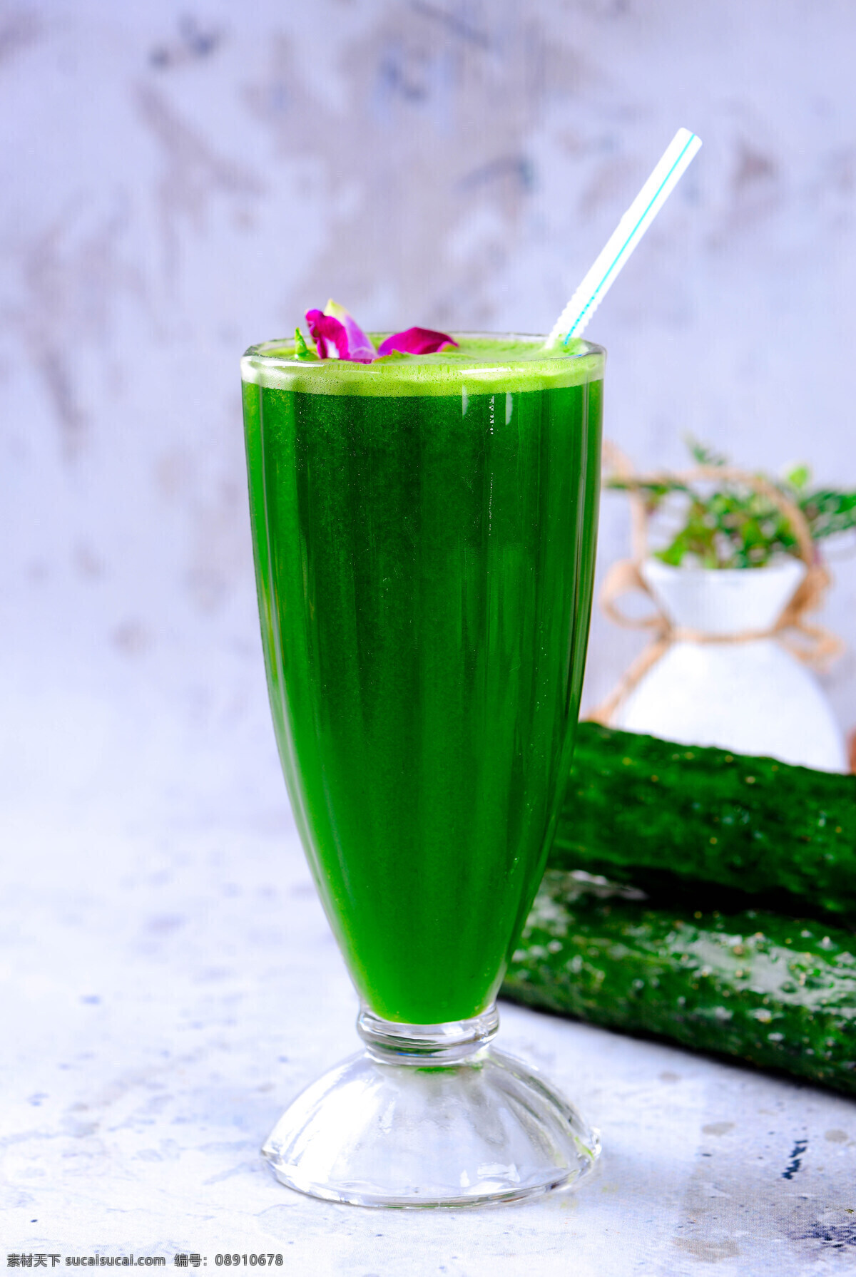 青瓜汁 黄瓜 汁 新鲜 绿色 蔬菜汁 鲜榨 鲜榨黄瓜汁 餐饮美食 饮料酒水