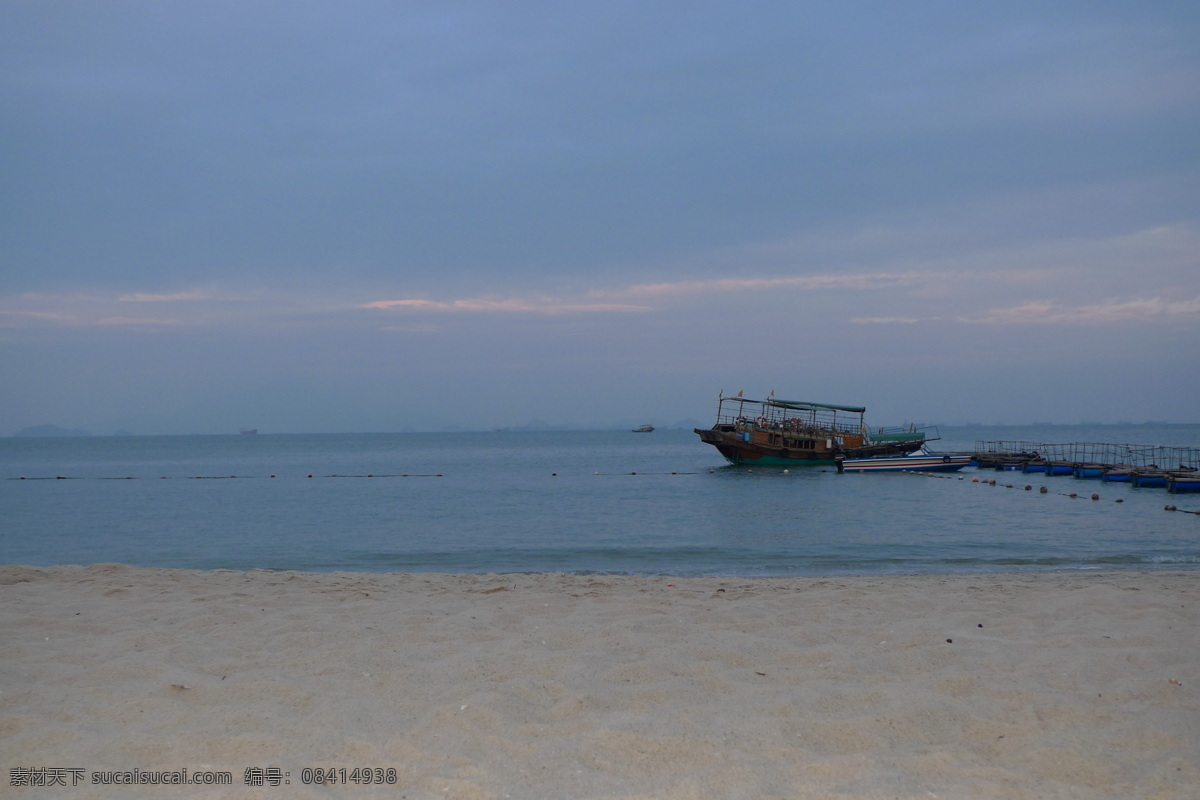 海滩 船 国内旅游 海边 惠州 旅游风景 旅游摄影 沙滩 滩的船 巽寮湾 psd源文件