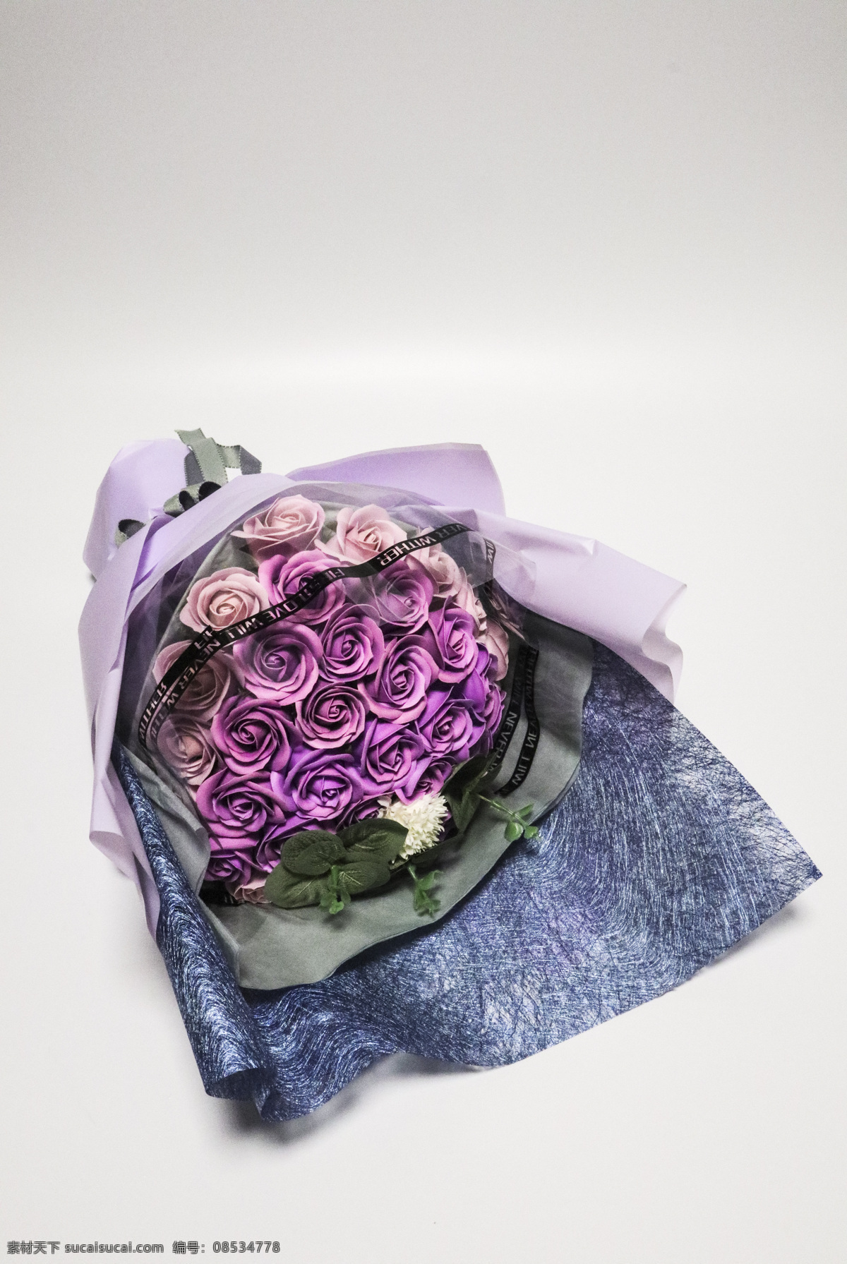 玫瑰捧花 玫瑰花 玫瑰花素材 玫瑰花瓣 玫瑰干花 玫瑰花茶 白玫瑰 粉玫瑰 玫瑰特写 花素材 一束花 玫瑰花元素 花 一枝花 一支玫瑰花 礼品花 红玫瑰 一支红玫瑰 情人节素材 玫瑰花朵 花朵 花朵素材 花卉 一束玫瑰花 红色玫瑰 花海 花底纹 花背景 玫瑰花背景 玫瑰花底纹 花朵海报 玫瑰花海报 生物世界 花草