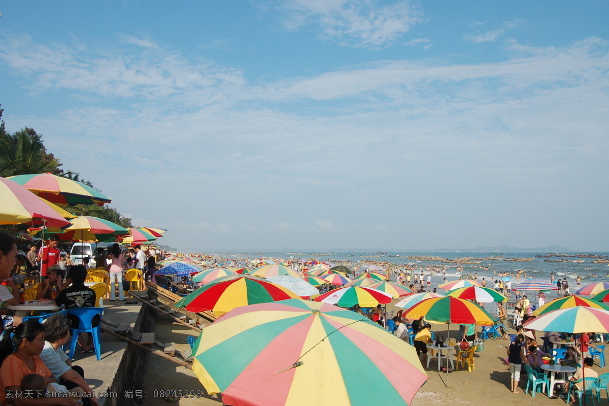 白云 国内旅游 海滩 蓝色 蓝天 旅游摄影 沙滩 滩 太阳伞 沙石 椅子 自然风景 自然景观 金滩 万尾 东兴 防城港 psd源文件