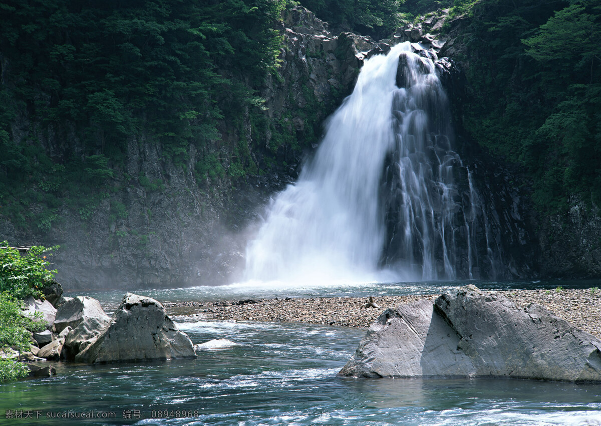 树免费下载 风景 山 山水风景 摄影图 树 植物 自然景观 水 家居装饰素材 山水风景画