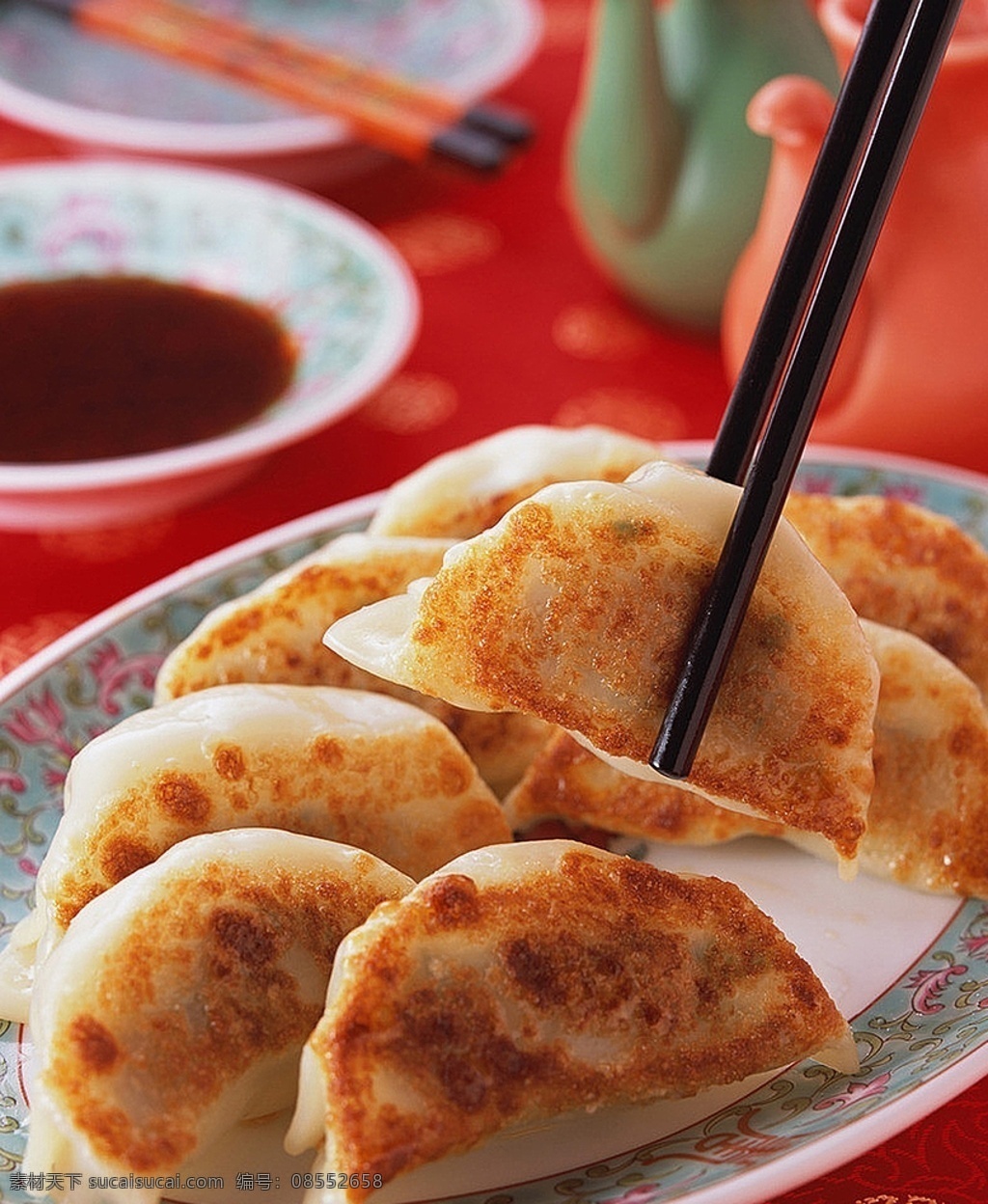 美味饺子图片 炒菜 家常菜 特色菜 热菜 美食 美味 八大菜系 汤羹 菜谱 菜名 小炒 炒饭 烧菜 凉菜 菜肴 佳肴 小吃 锅仔 烧烤 油炸 红烧 爆炒 清蒸 油焖 海鲜 主食 副食 米饭 面条 酱爆 点心 锅贴 煎饺 饺子 虾饺 锅贴饺 餐饮美食 传统美食