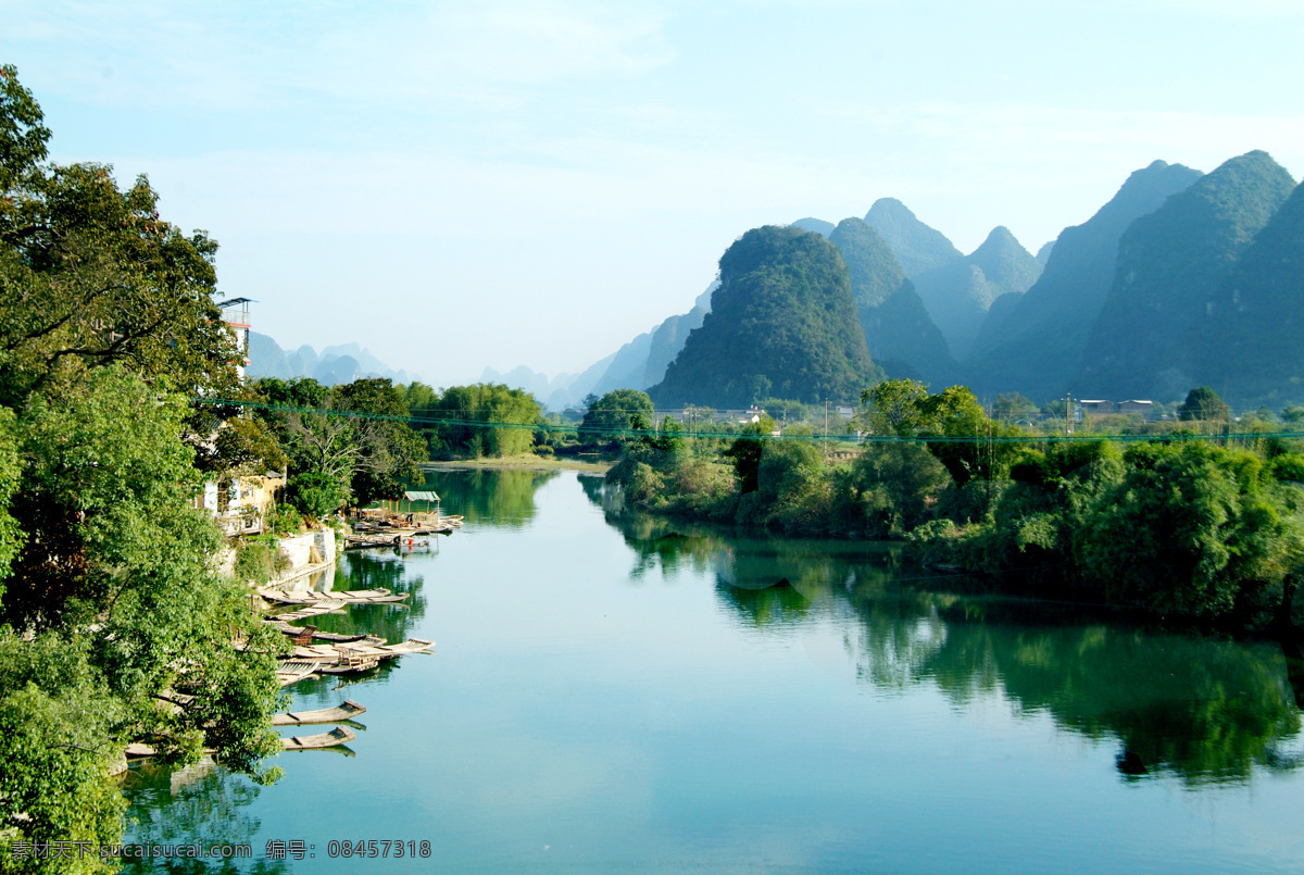 桂林山水 桂林 山水 群山 江河 竹筏 山水风景 自然景观