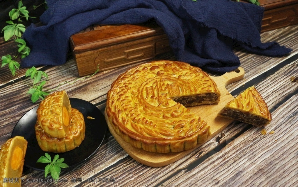 大月饼 花好月圆 金 腿 五 仁 月饼 花好月圆月饼 金腿五仁月饼 中秋月饼 中秋大月饼 团圆饼 餐饮美食 传统美食