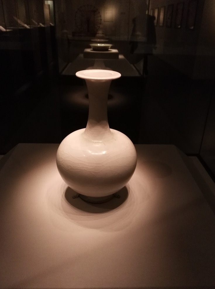 白瓷长颈瓶 文物 唐 白瓷 长颈瓶 国宝 文物古董 文化艺术 传统文化