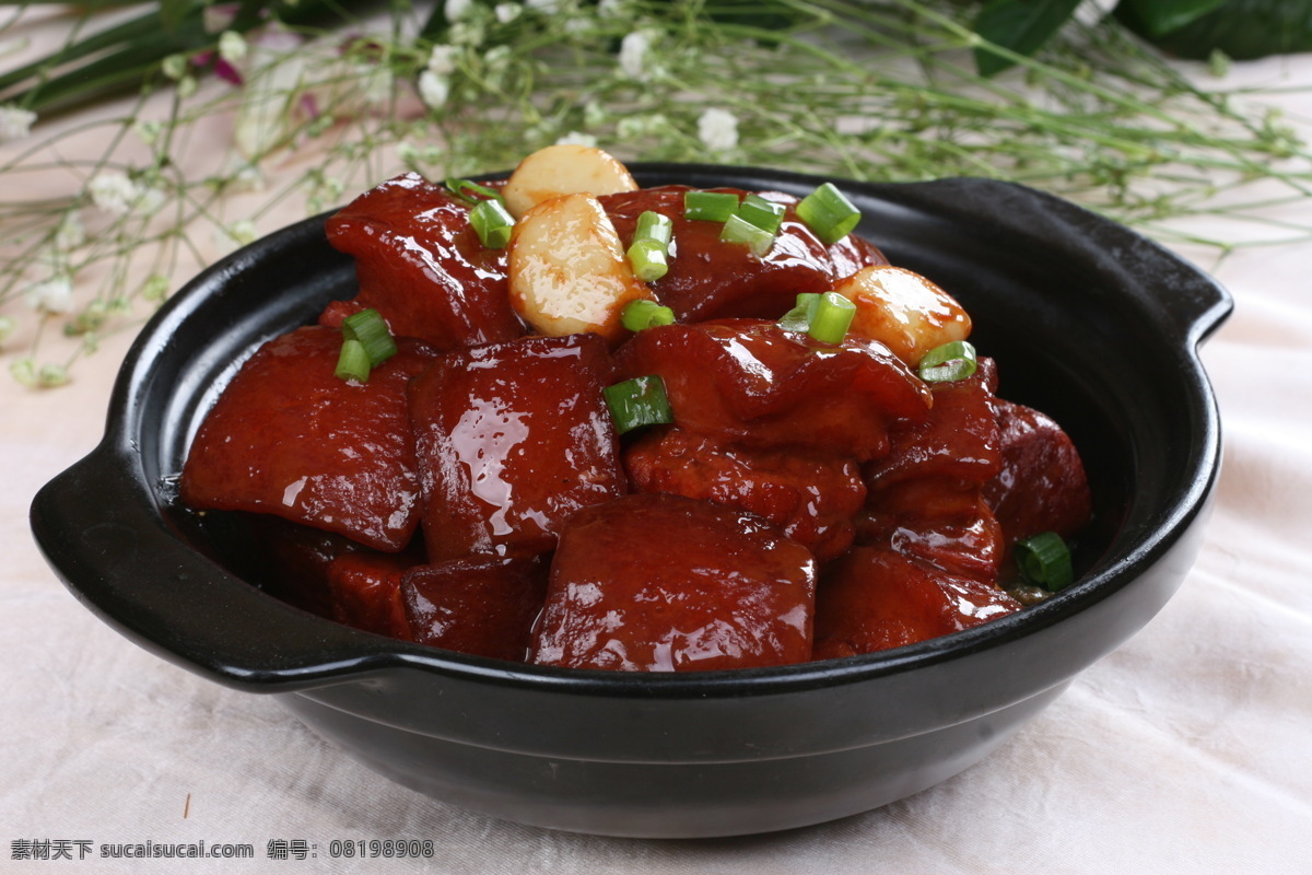 毛氏红烧肉 红烧肉 钵 桌布 餐饮美食 传统美食 摄影图库