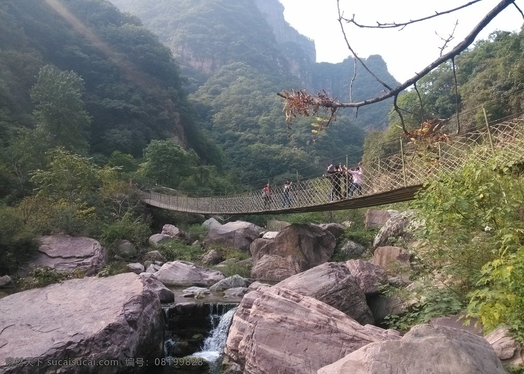 八里沟风景 河南八里沟 崇山峻岭 大山 绿树 峰峦重迭 绿山 山峦 自然风光 山水风景 自然景观 山区 爬山 陡峭 天梯 小溪 溪水 石头 山涧 八里沟风景区