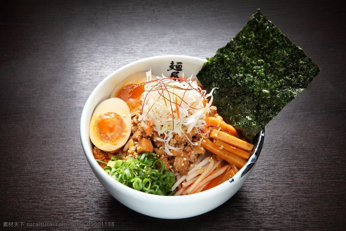 拉面 日料 叉烧 营养 健康 美食 鸡蛋 叉烧面 日本面 日本料理 餐饮美食 传统美食
