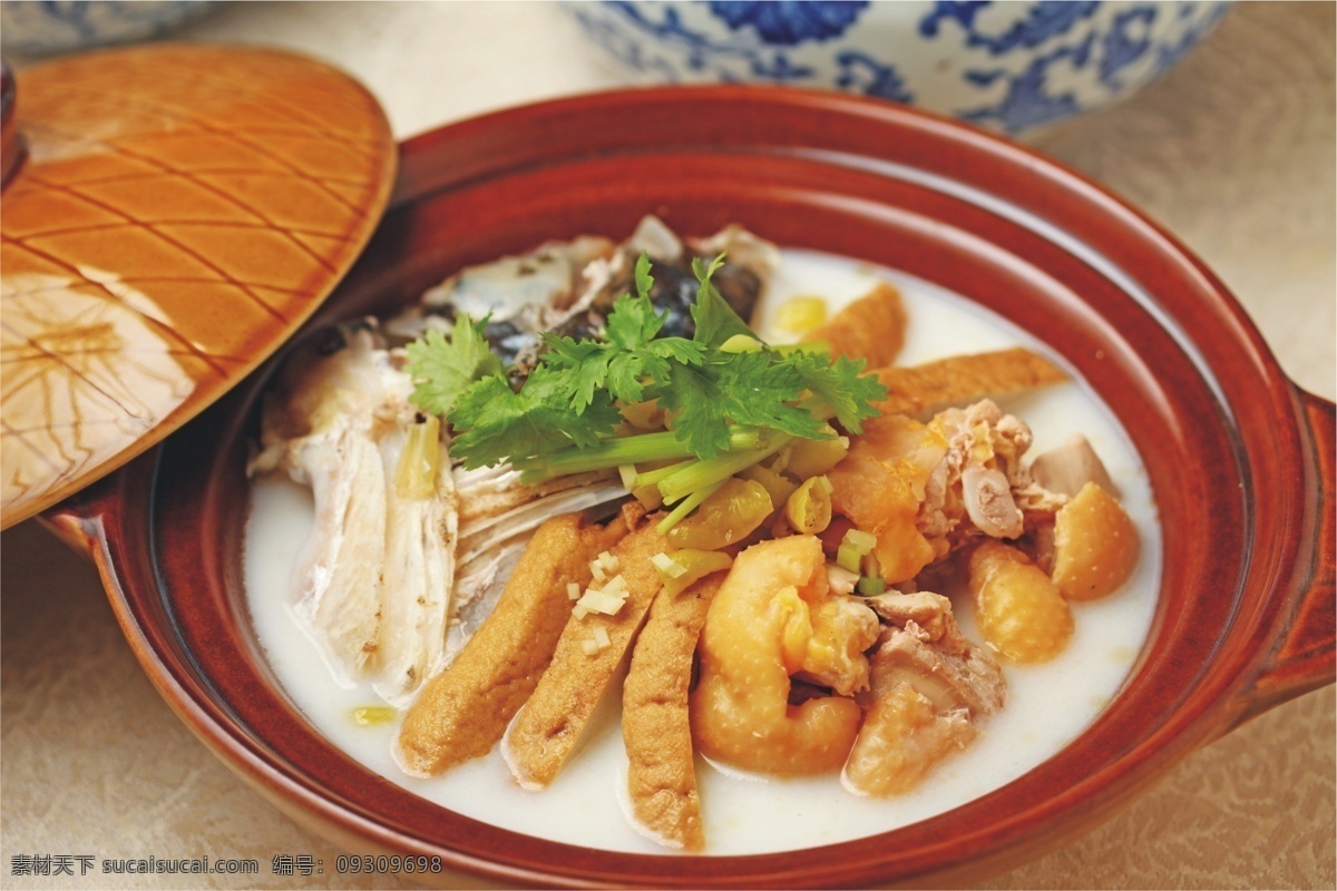 胡椒 炒 鸡 鱼 嘴 煮 福 黎 菜 传统菜 宁波菜 热菜 鸡肉 鱼嘴 传统美食 餐饮美食