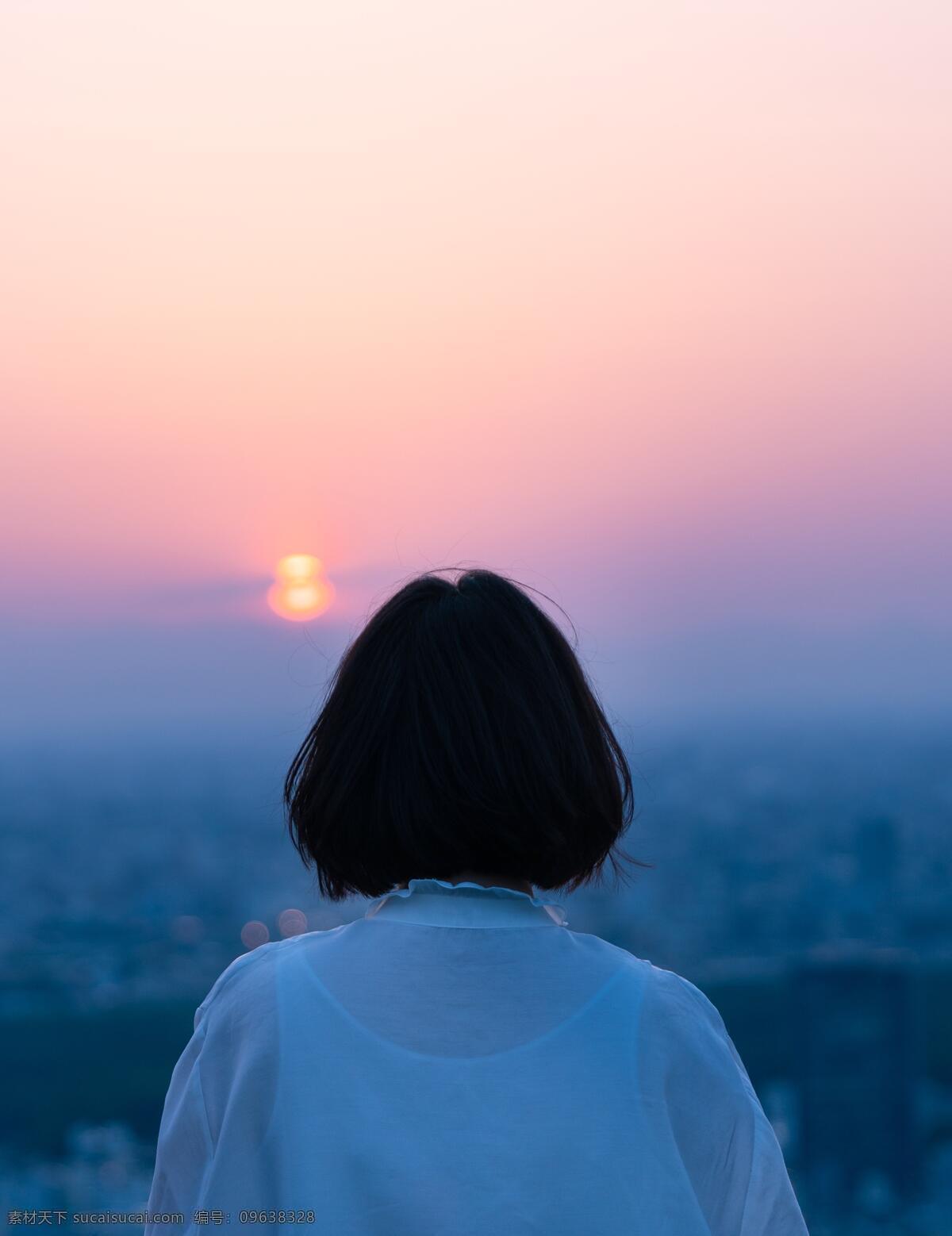 短发妹子 短发 背影 背部 夕阳 朝阳 文艺 清新 小清新 小文艺 女人 女性 姑娘 妹子 女孩 女 明天 希望 思考 选择 迷茫 加油 努力 明天会更好 人物图库 女性女人