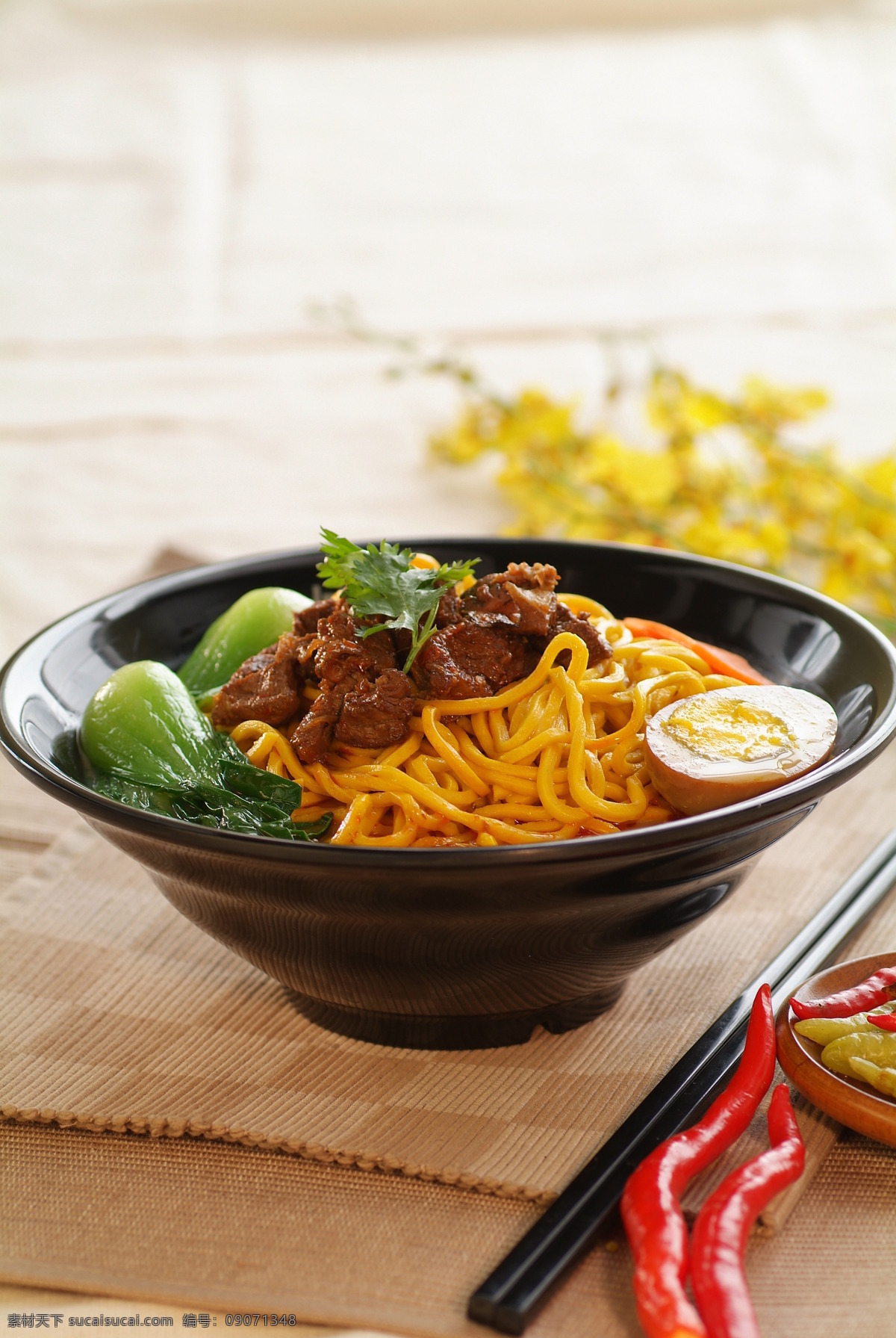 拉面 面条 美食 牛肉面 实物产品图 产品拍照