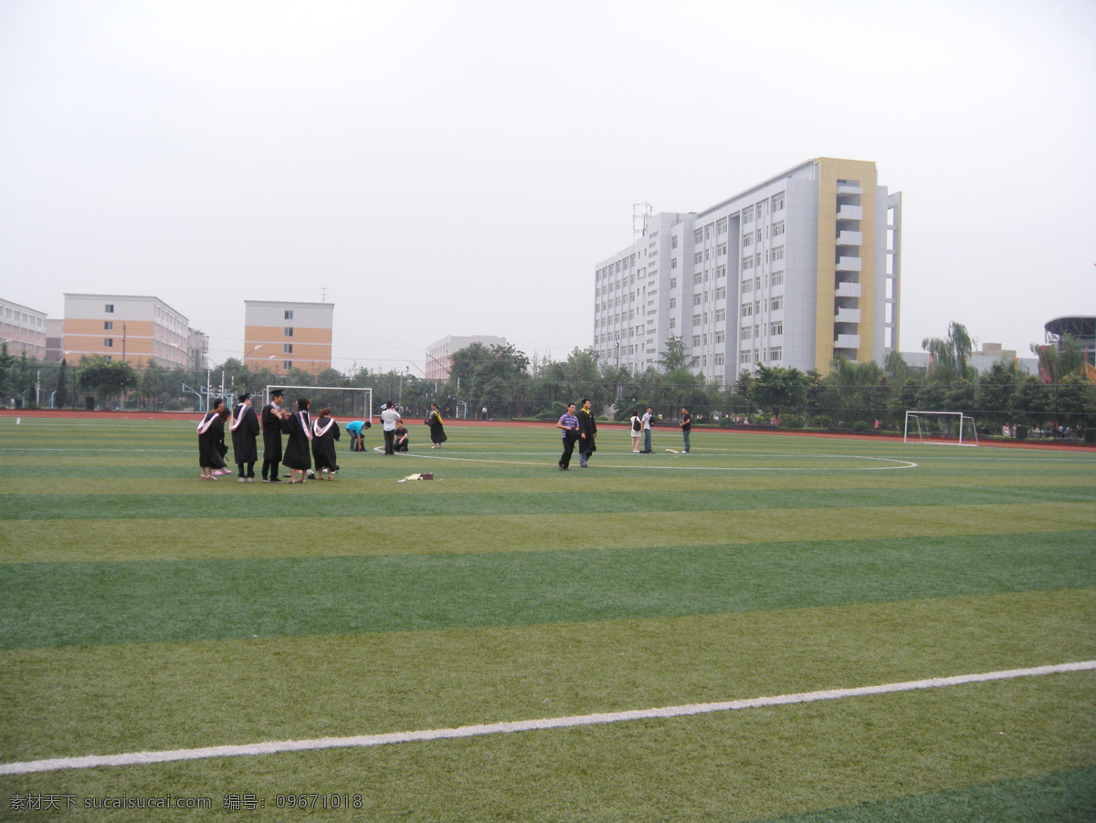 操场 草地 国内旅游 蓝天 旅游摄影 寝室 树木 四川 师范大学 成都 学院 四川师范大学 川师成都学院 学校 足球场 体育场 第三教学楼 矢量图 日常生活