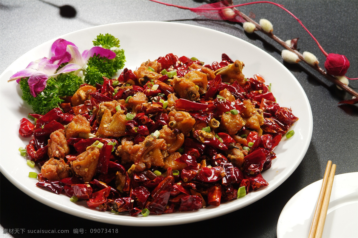 辣子鸡图片 美食 传统美食 餐饮美食 高清菜谱用图