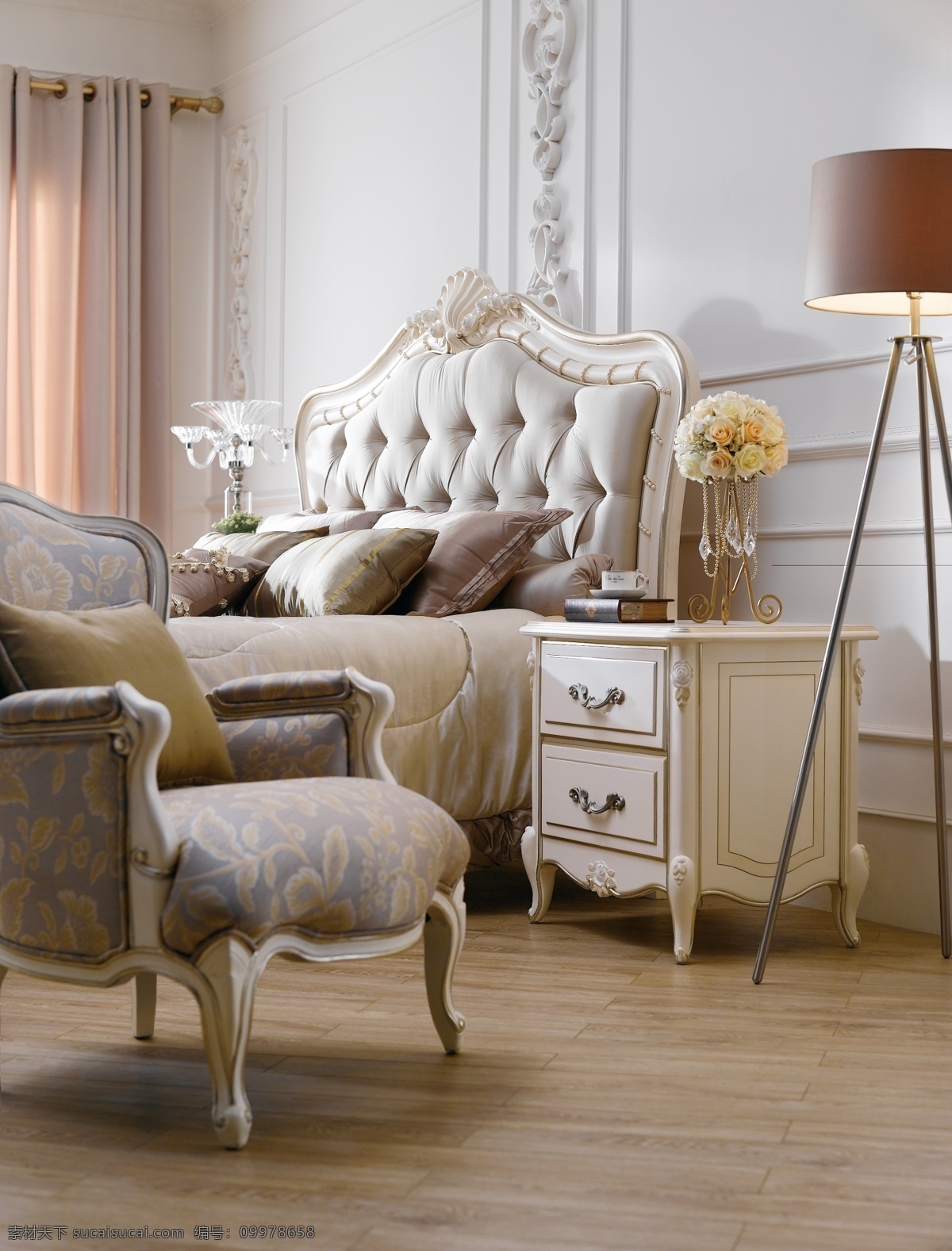 床上用品 古典家具 豪华家具 家居生活 落地灯 欧式风格 生活百科 法式 家具 法式家具 装饰品 欧式休闲沙发