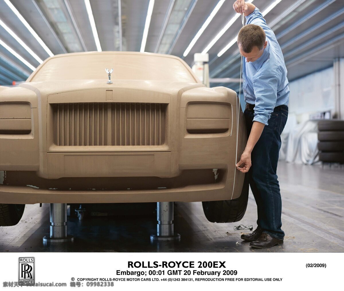 劳斯莱斯 生产线 rolls royce 宝马 公司 旗下 品牌 车间生产线 加工 模型模具 工业生产 现代科技