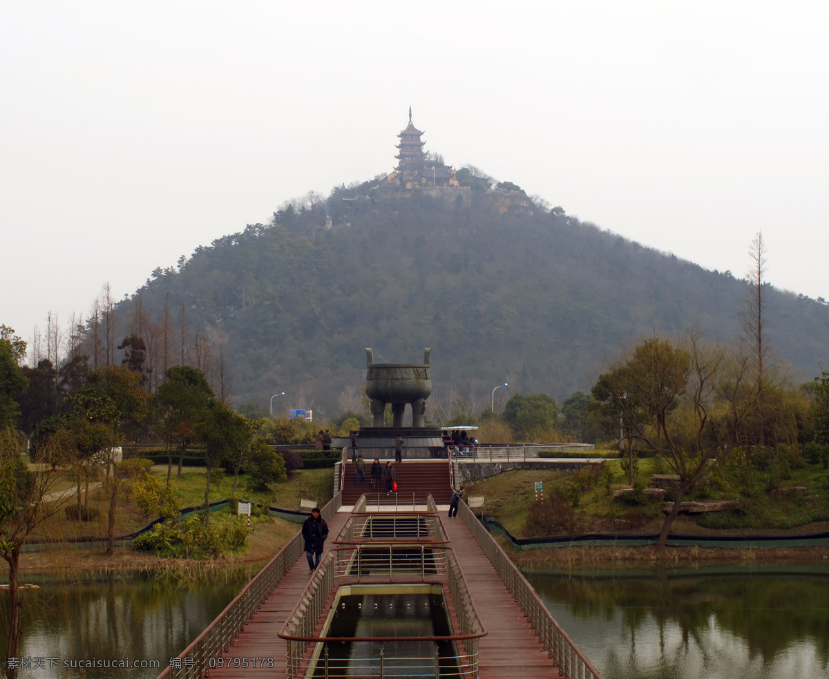 春天 倒影 建筑摄影 建筑园林 江苏 景点 旅游 树木 狼山 春 早 狼山春早 南通 早晨 小桥 塔 南通城 psd源文件