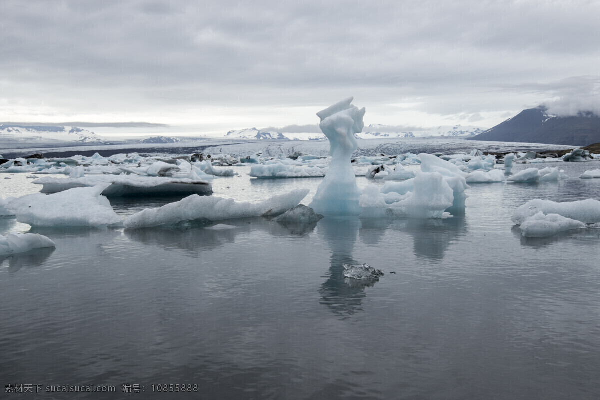 冰山 北冰洋 北极 冰峰 极地 寒冷 大海 海洋 海面 冰山风光 南极 极地风光 自然风景 自然景观