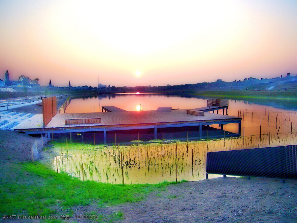 凤凰湖日出 凤凰湖图片 日出图片 凤凰湖 日出风景 朝霞 日出