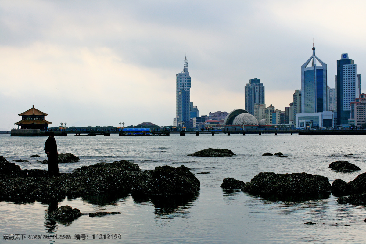 城市 城市风光 大海 大楼 大厦 高楼 海边 海景 青岛风光 美丽青岛 海岛风景 建筑摄影 青岛 建筑 栈桥 回澜阁 建筑景观 自然景观 风景 生活 旅游餐饮