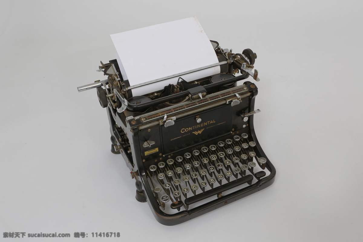 老式打字机 针式打字机 英文打字机 敲击式打印机 胶卷 老物件 古董 文物 老东西 生活百科 学习办公