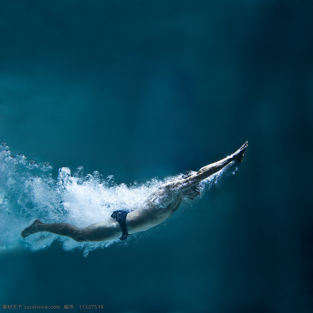 潜水 游泳 男子 运动员 潜水运动员 游泳运动员 体育运动员 体育运动 体育运动项目 生活百科
