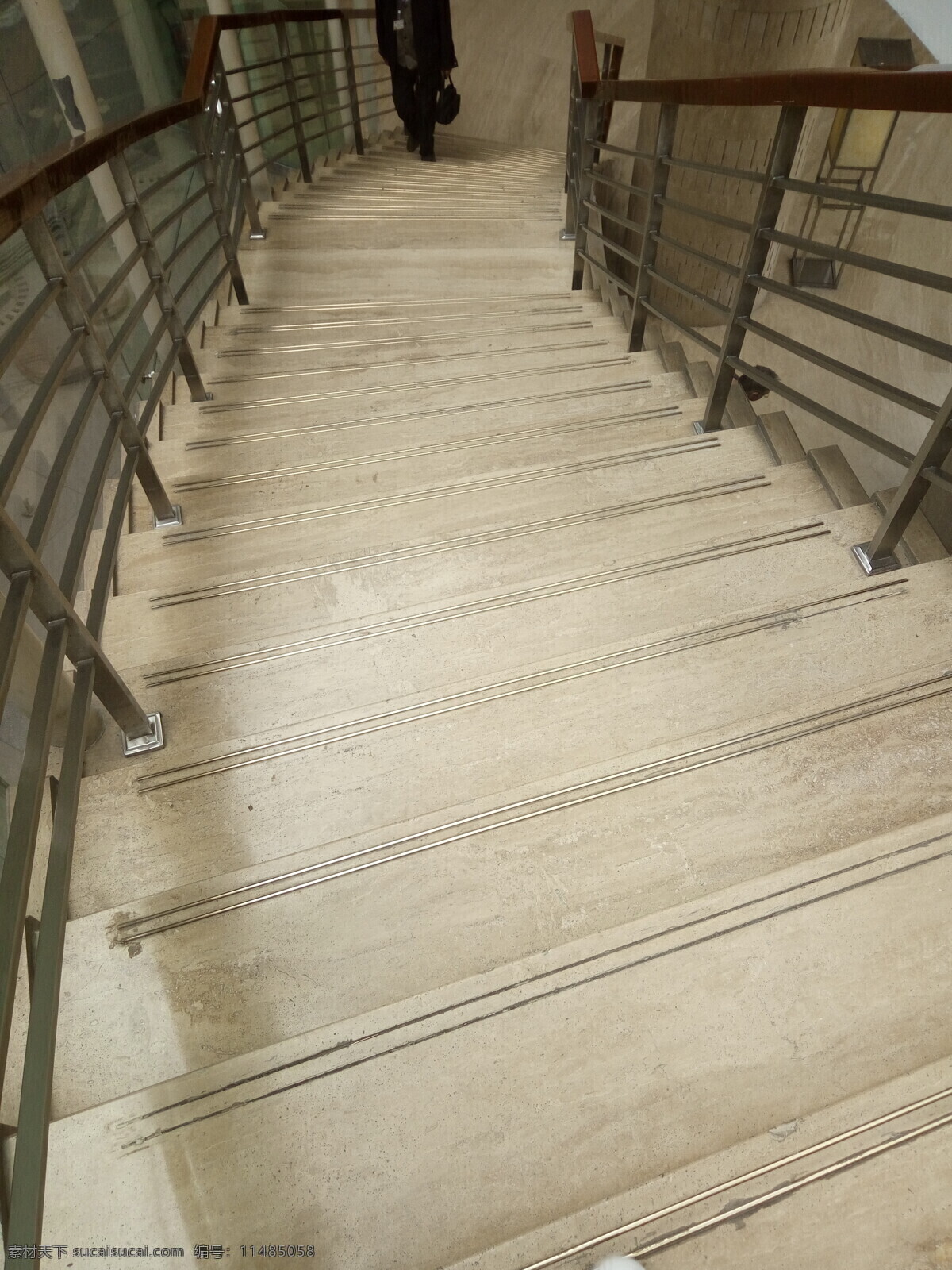 楼梯图片 楼梯 扶梯 手扶梯 静物 背景 不锈钢扶手 梯级 圆形楼梯 建筑 室内建筑 阶梯 建筑园林 室内摄影 照片 自然景观 自然风景