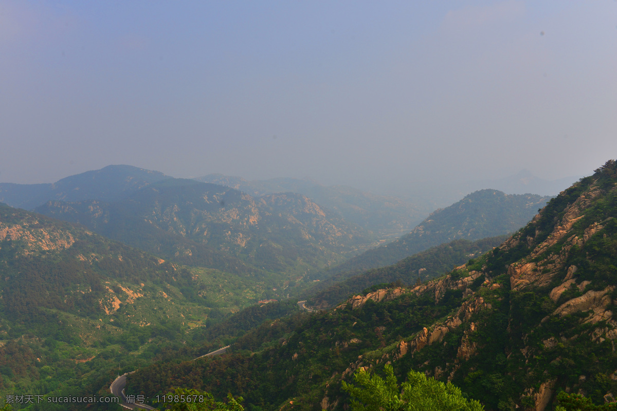 群山环抱 九龙大峡 天台 莱芜 九龙大峡谷 房干 生态旅游区 山 树木 湖 石刻 绿色世界 生态旅游 好客山东 鲁中地区 松树 群山 山间溪流 山青水秀 远山 连绵群山 旅游摄影 国内旅游