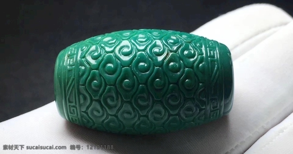 绿松石 桶珠 毛石 玉石 珠宝 回纹珠 手串 手链 文化艺术